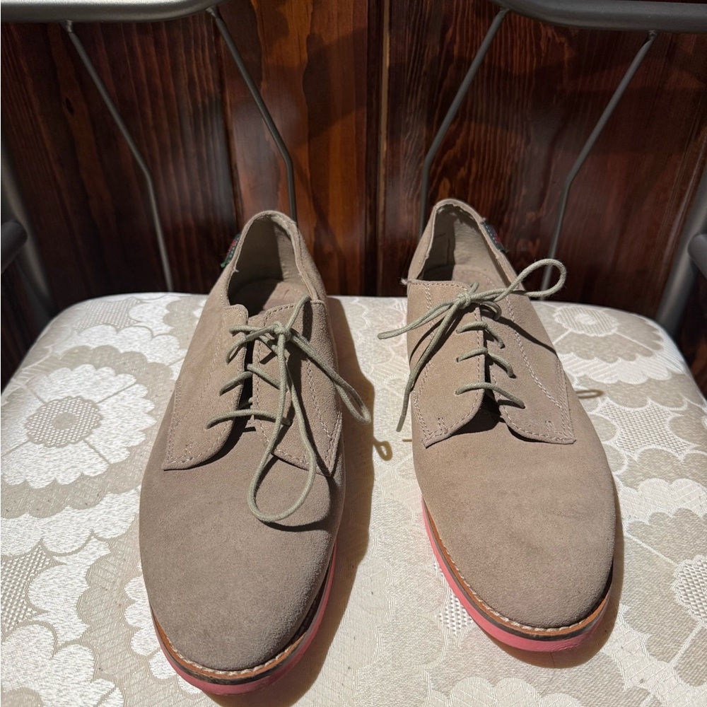 Women’s Bass Taupe Suede Lace-Up Derby Shoes